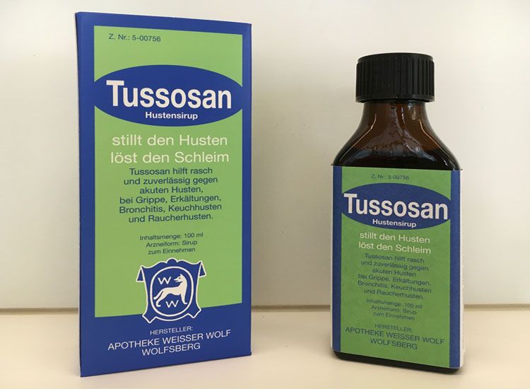 Tussosan Hustensaft - wird in einer wiederholten Anordnung gezeigt, um seine Bedeutung und Verfügbarkeit zu verdeutlichen